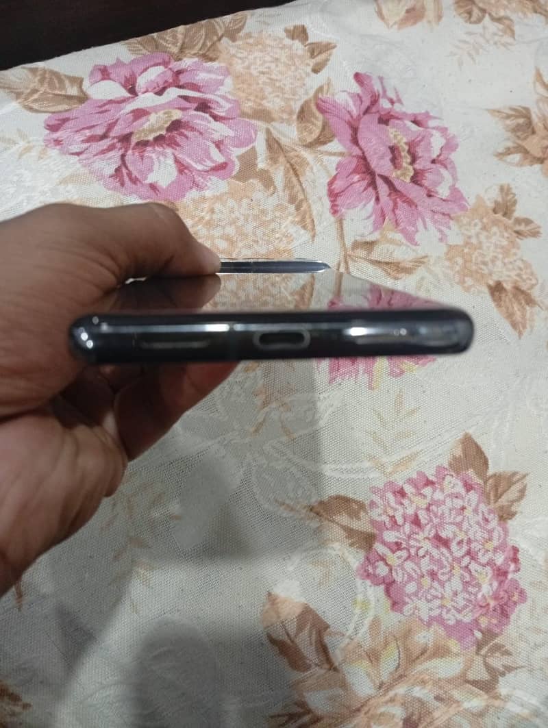 Google Pixel 7 pro 4