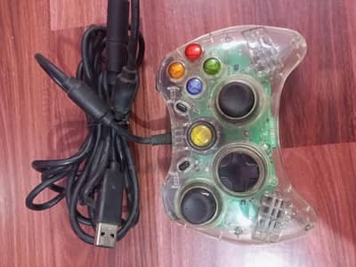Xbox 360 wireless gaming controller