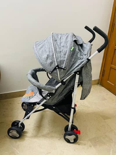 Baby Stroller (Inbox only / No calls)