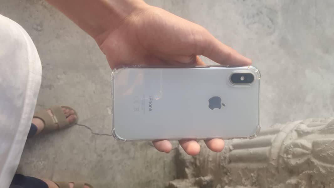 Apple iPhone X 1