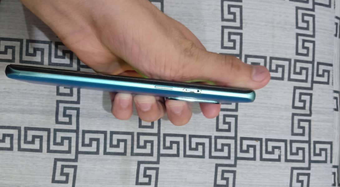 One Plus 8 Pro 3