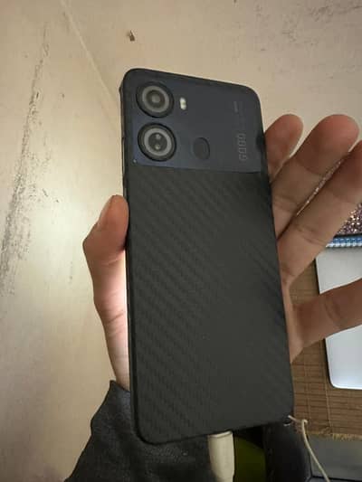 Itel P40