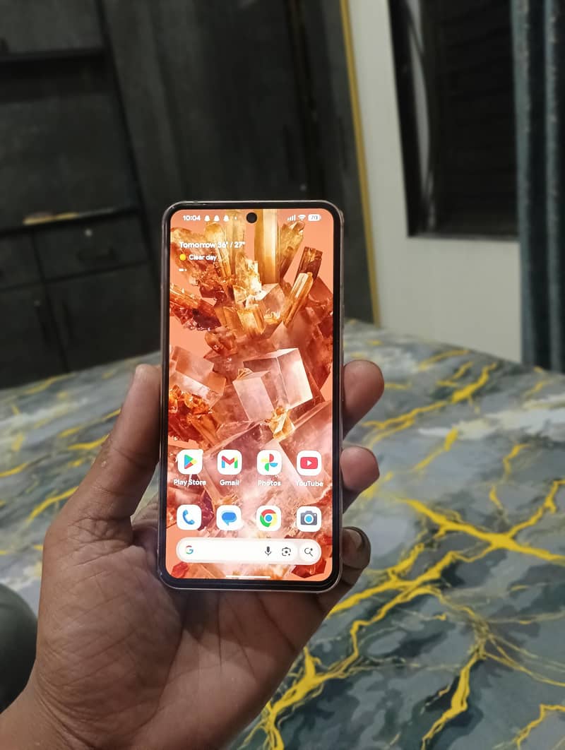 Google Pixel 8 3