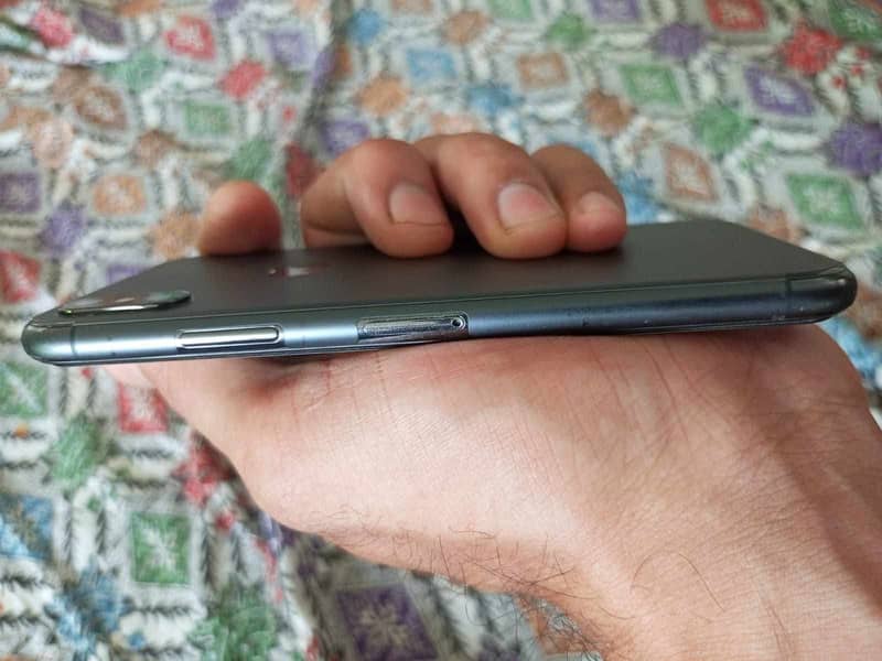 iPhone X 2