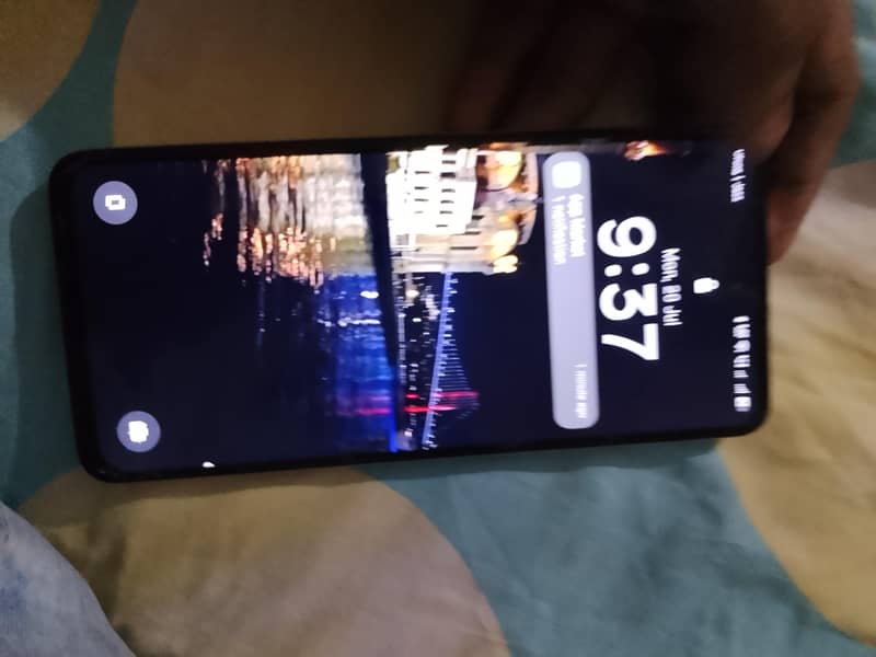 Realme C75 1