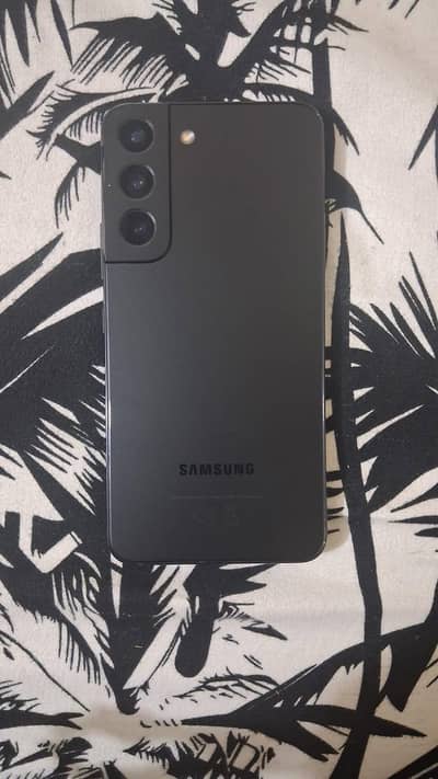 Samsung Mobile S22