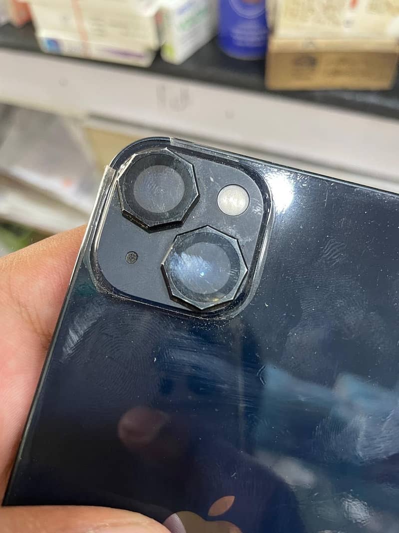iPhone 13 2