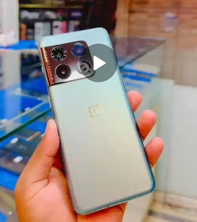 One Plus 10 Pro
