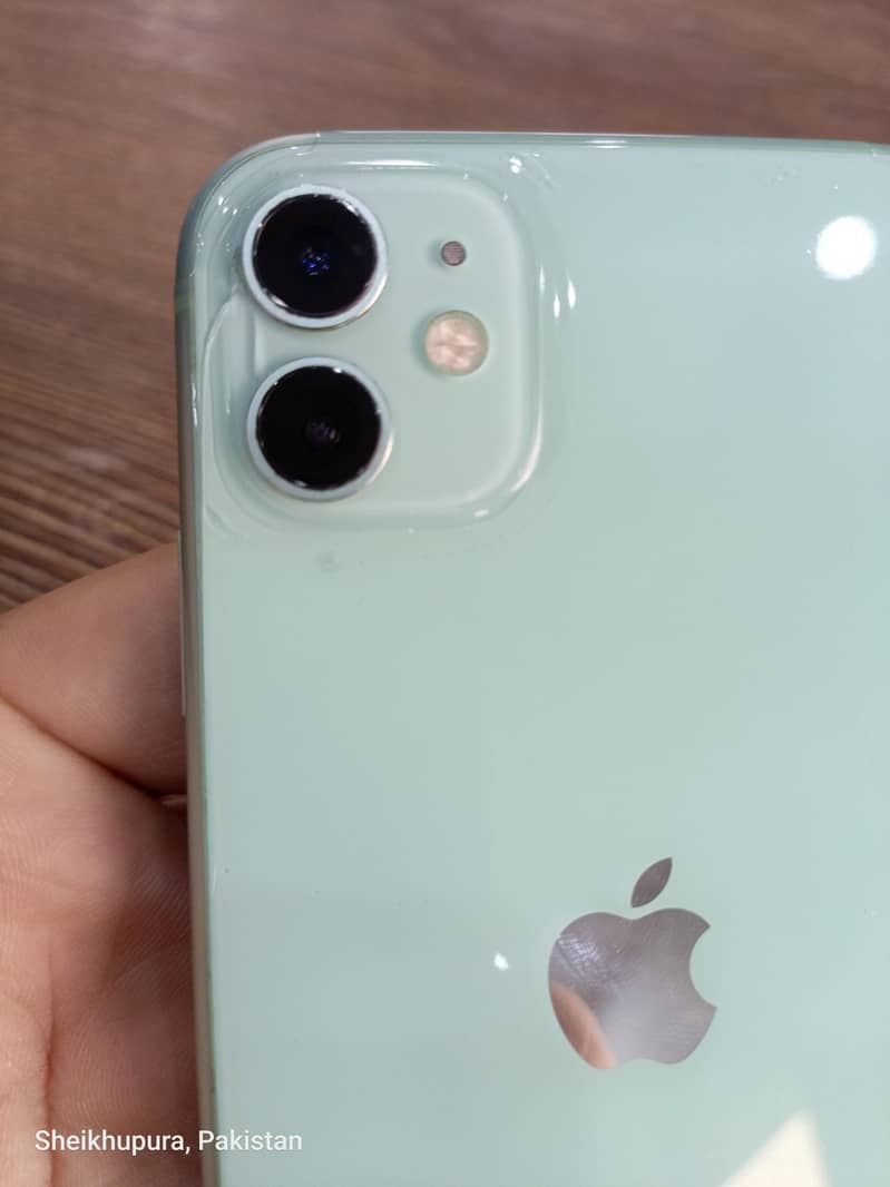 Apple iPhone 11 5