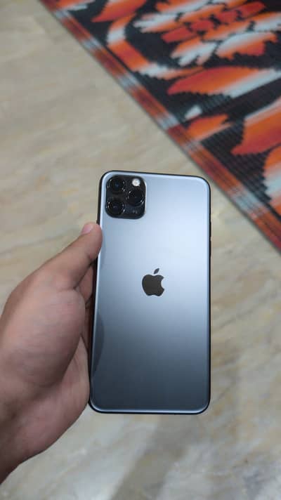 Iphone 11 pro max 256gb pta approved