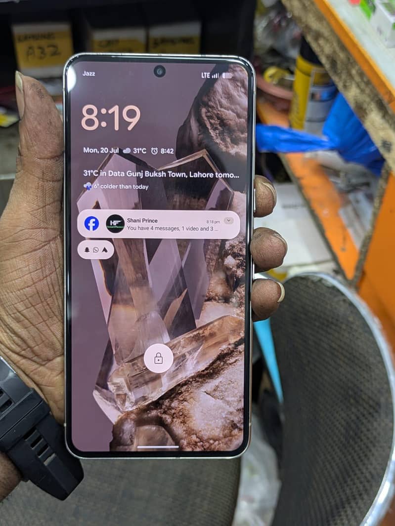 Google Pixel 8 Pro 5