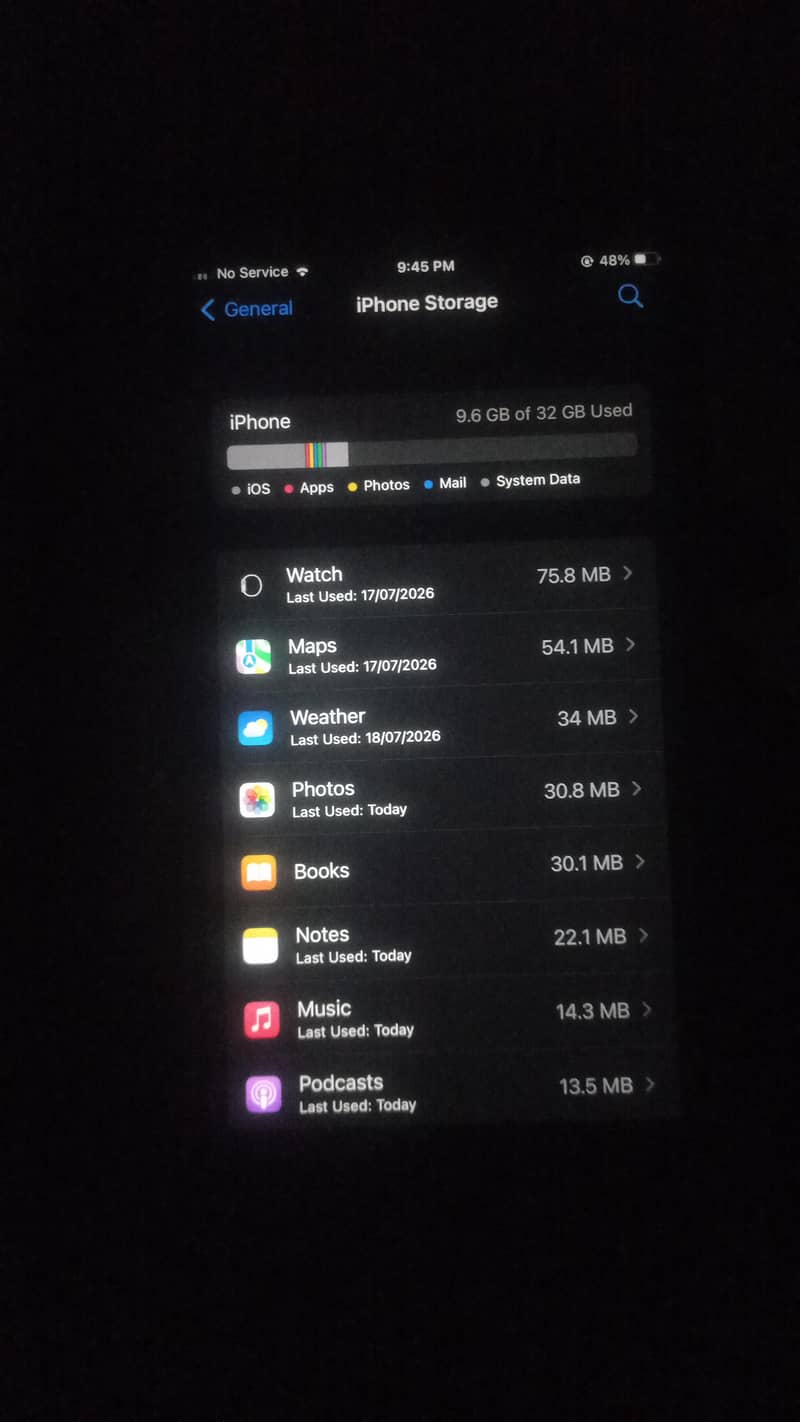 Apple iPhone 7 Plus 0
