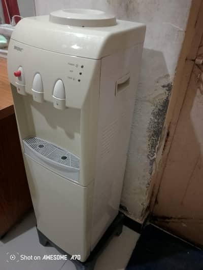 water dispenser