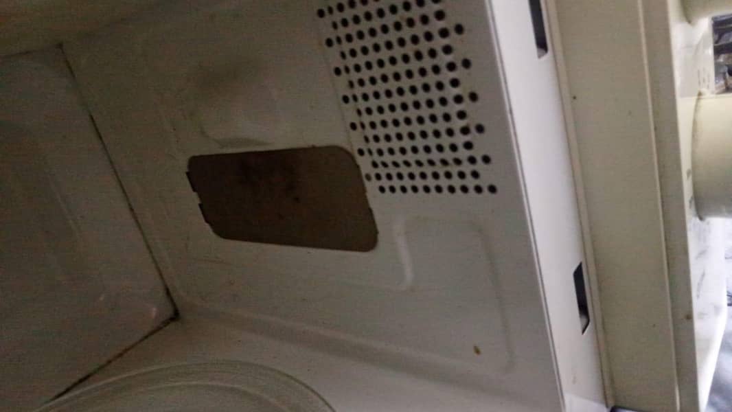 microwave 4