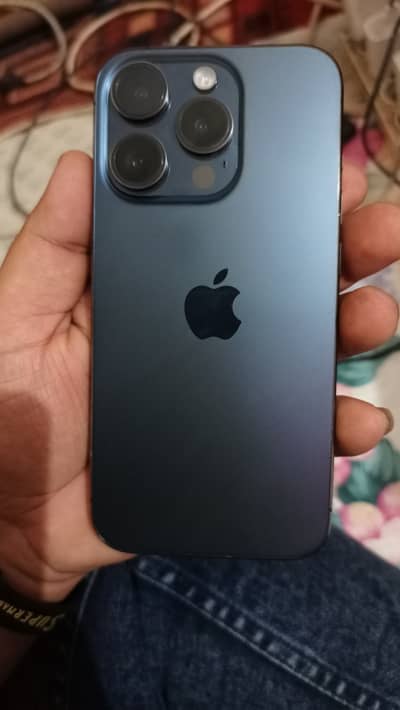 iPhone 15 pro jv