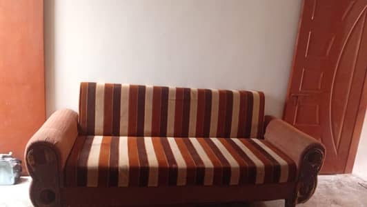  Comfort Bed Cum Sofa For Sale - Like New*0/3/13/56/000/24