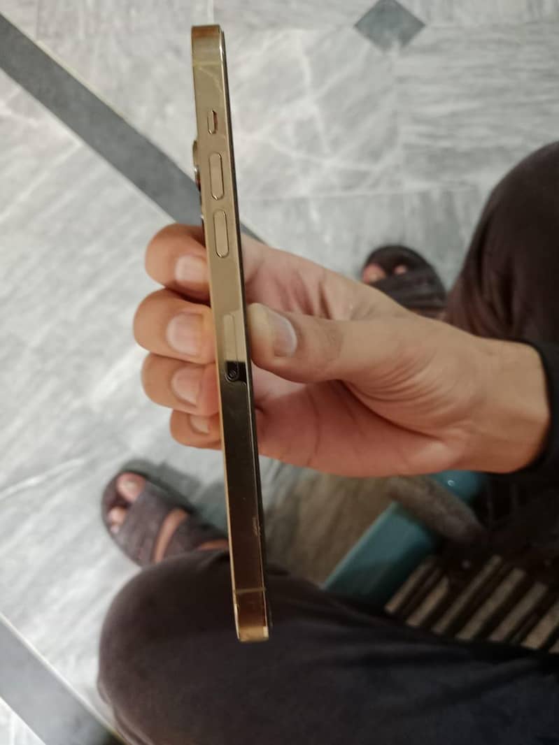 iphone 14pro max 1