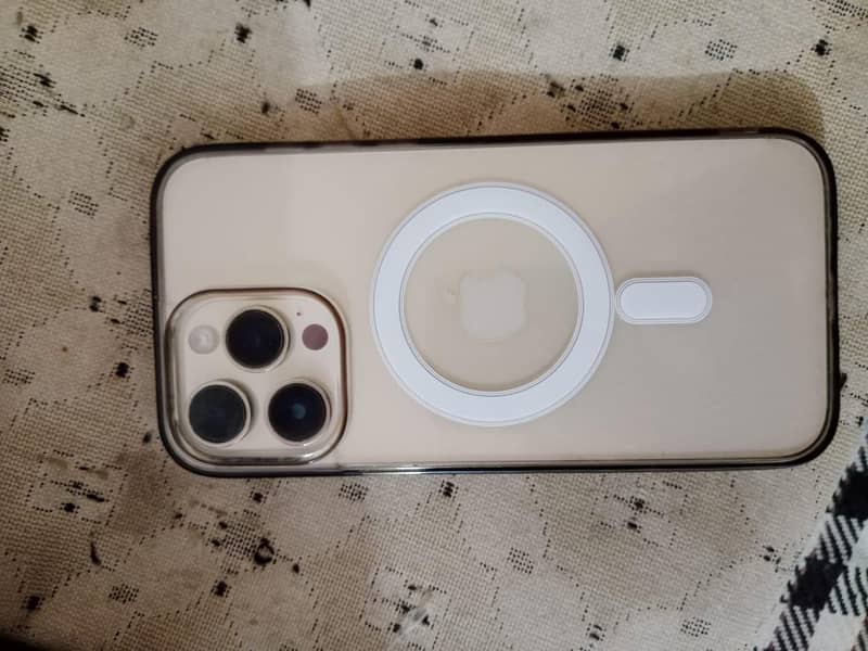 iphone 14pro max 2