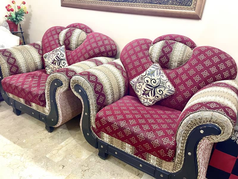 Sofa set , Wooden sofa set , solid sofa set , sofas , 7 seater sofas 1