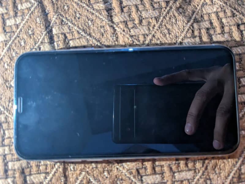 Iphone 11 pro 4