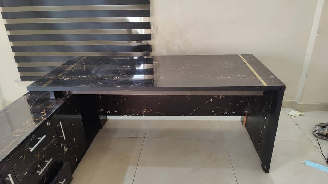 Executive Table 6x6 6