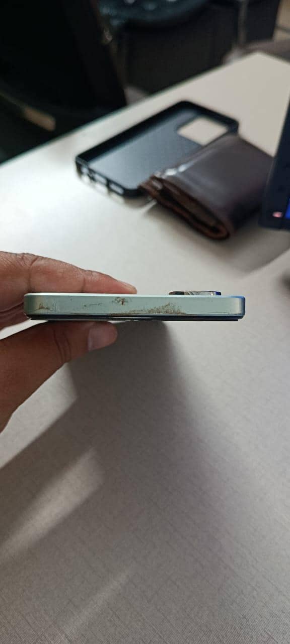 Realme Note 60x 4