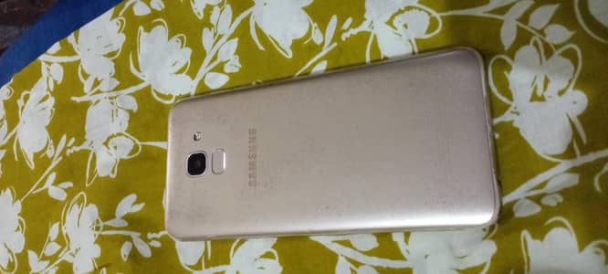 Samsung Mobile J600