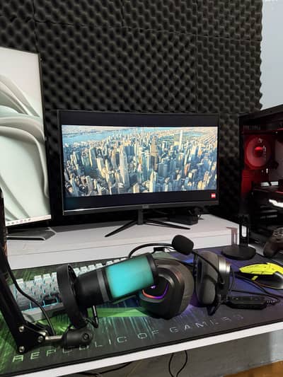 Ease 180 hz led curved 17k pkr only