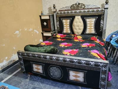 Beautiful Wooden Bed Set for Sale