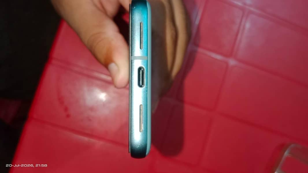 Google Pixel 8 2