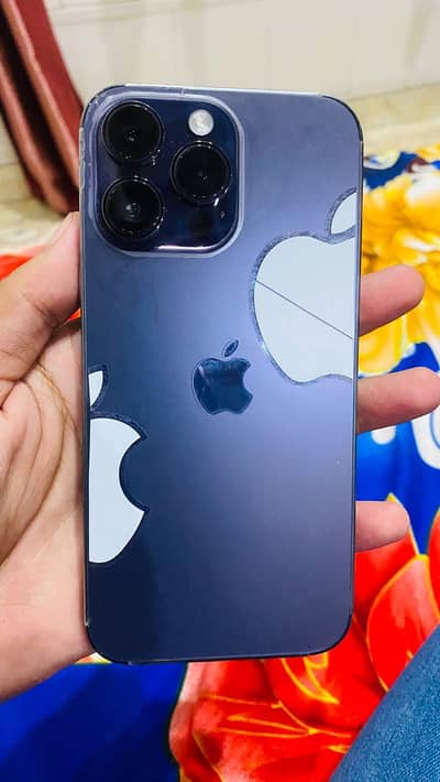 Apple iPhone 14 Pro Max deep purple