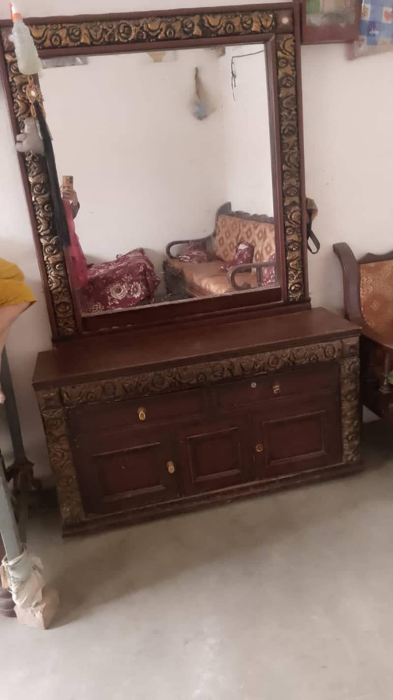 double bed / sofa set/dressing 2