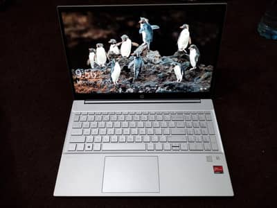 HP PAVILION 15 Touchscreen laptop AMD Anthol Gold (8GB RAM,128GB SSD)