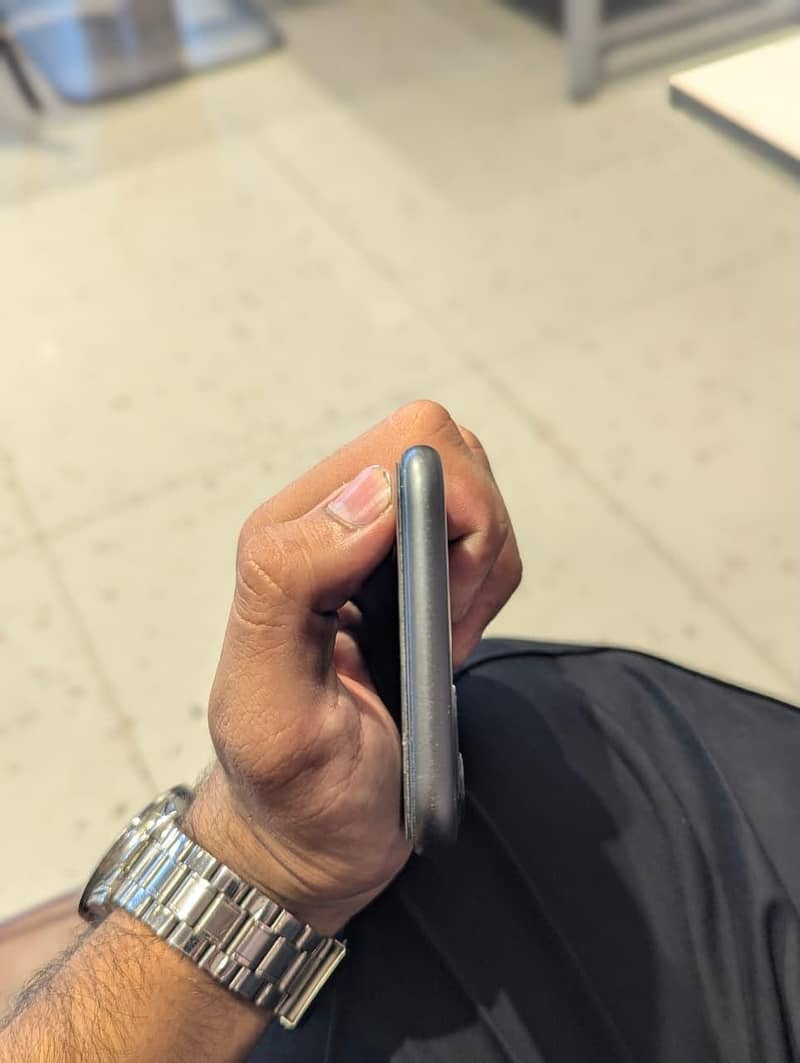 Apple iPhone 11 2