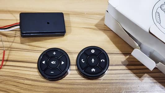Car Stereo Bluetooth Music & Call Controlling Pair for Steering