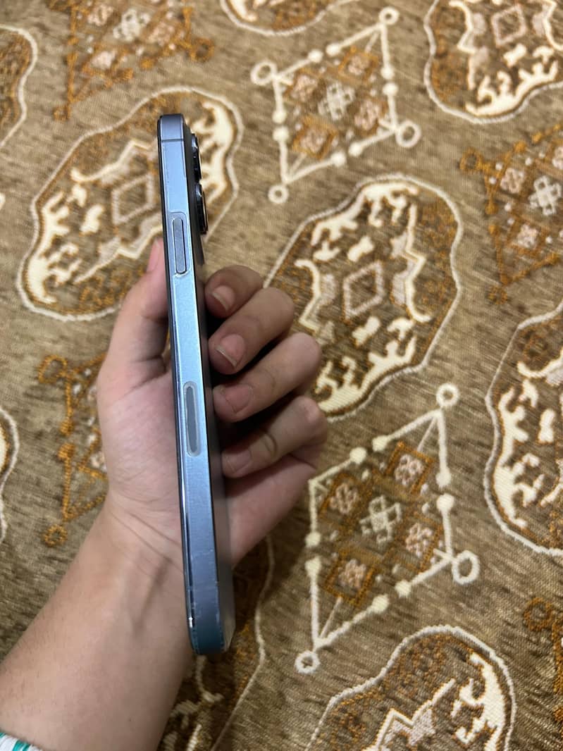 Iphone 13 pro max 5
