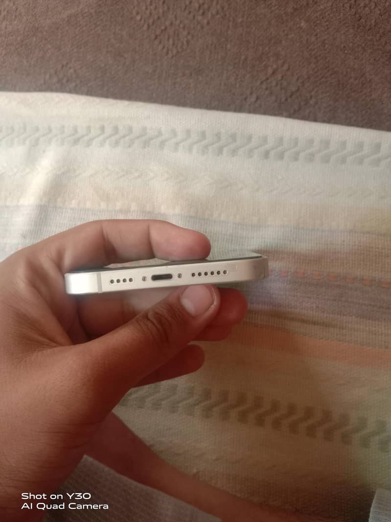 apple 4