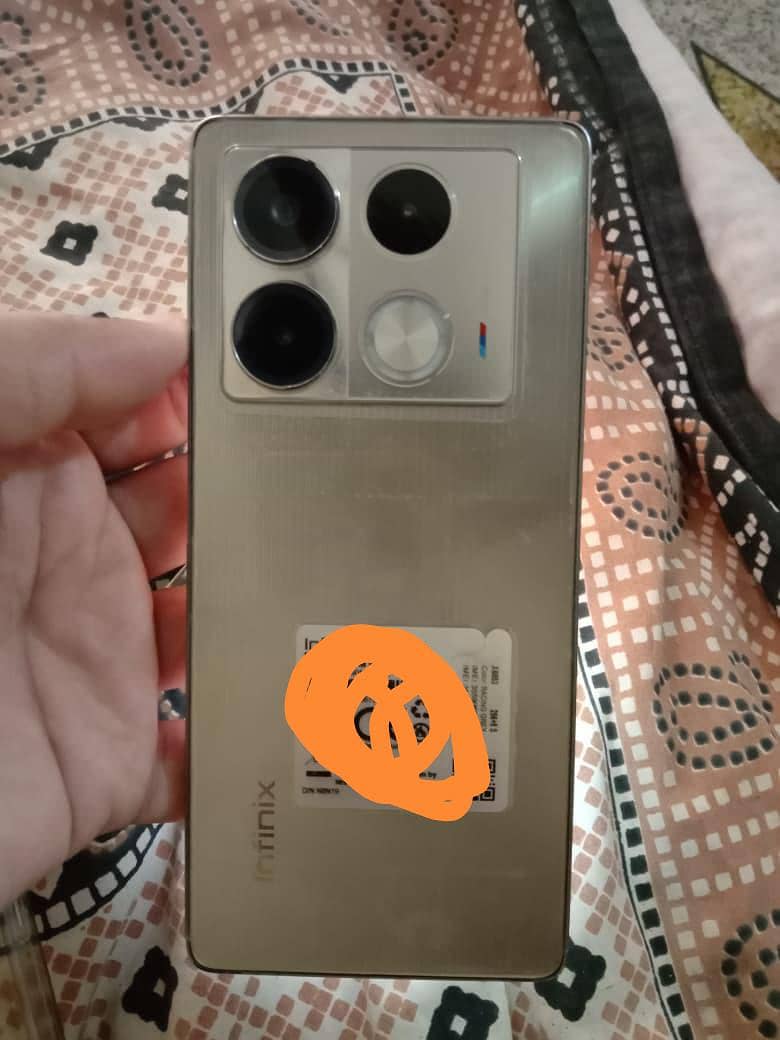 Infinix Note 40 2