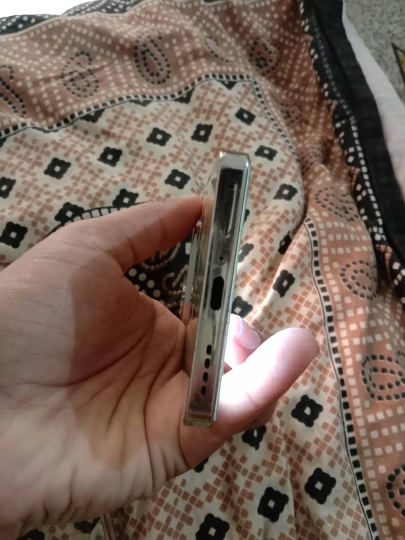 Infinix Note 40 3