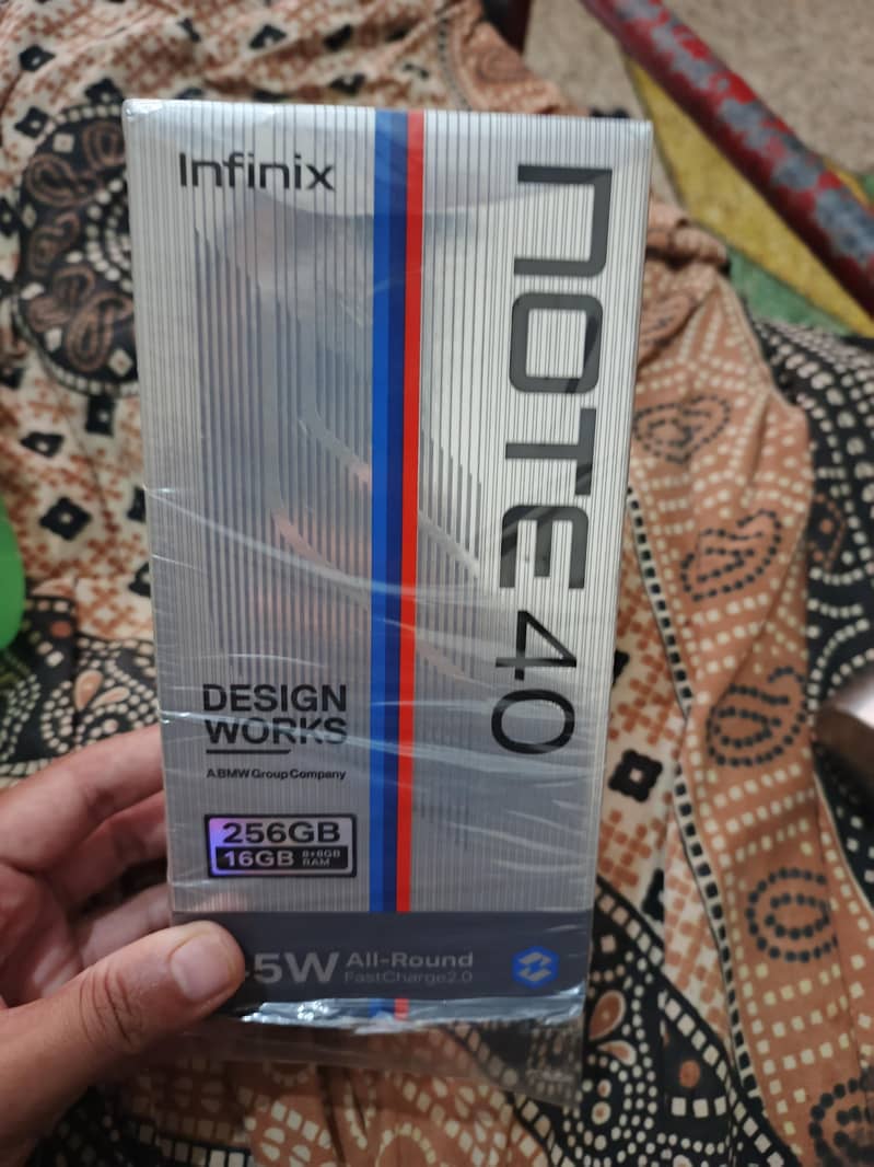 Infinix Note 40 7