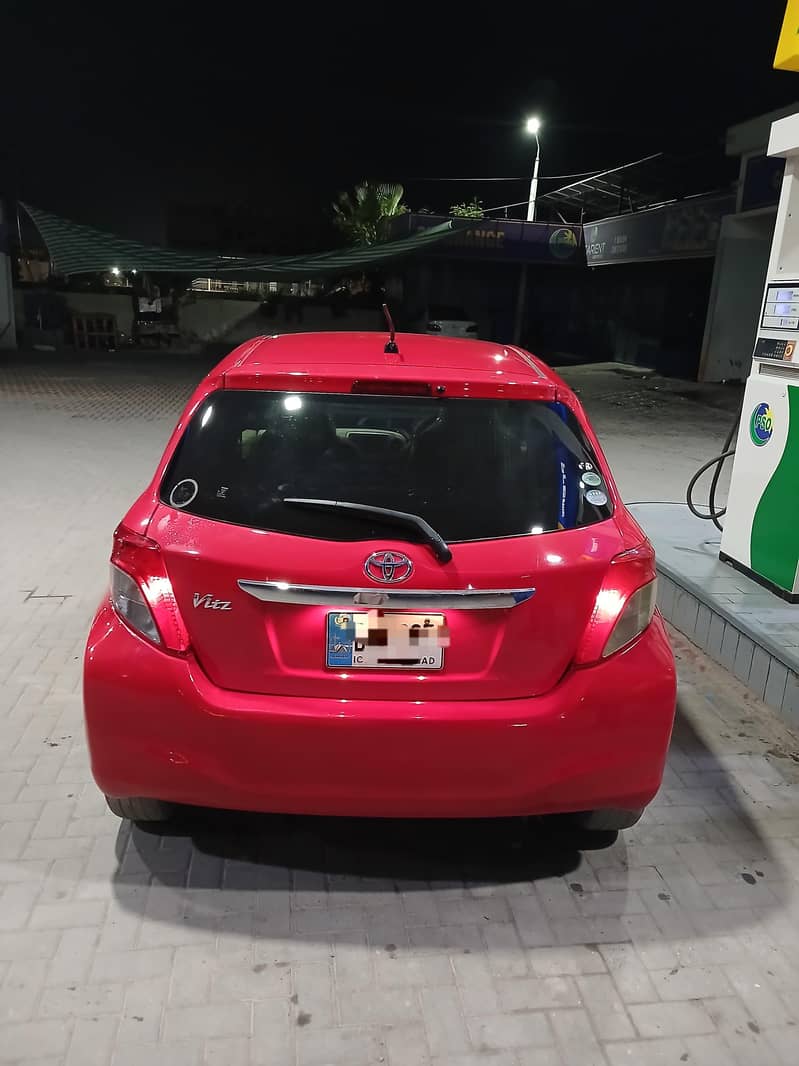1300cc vitz 1