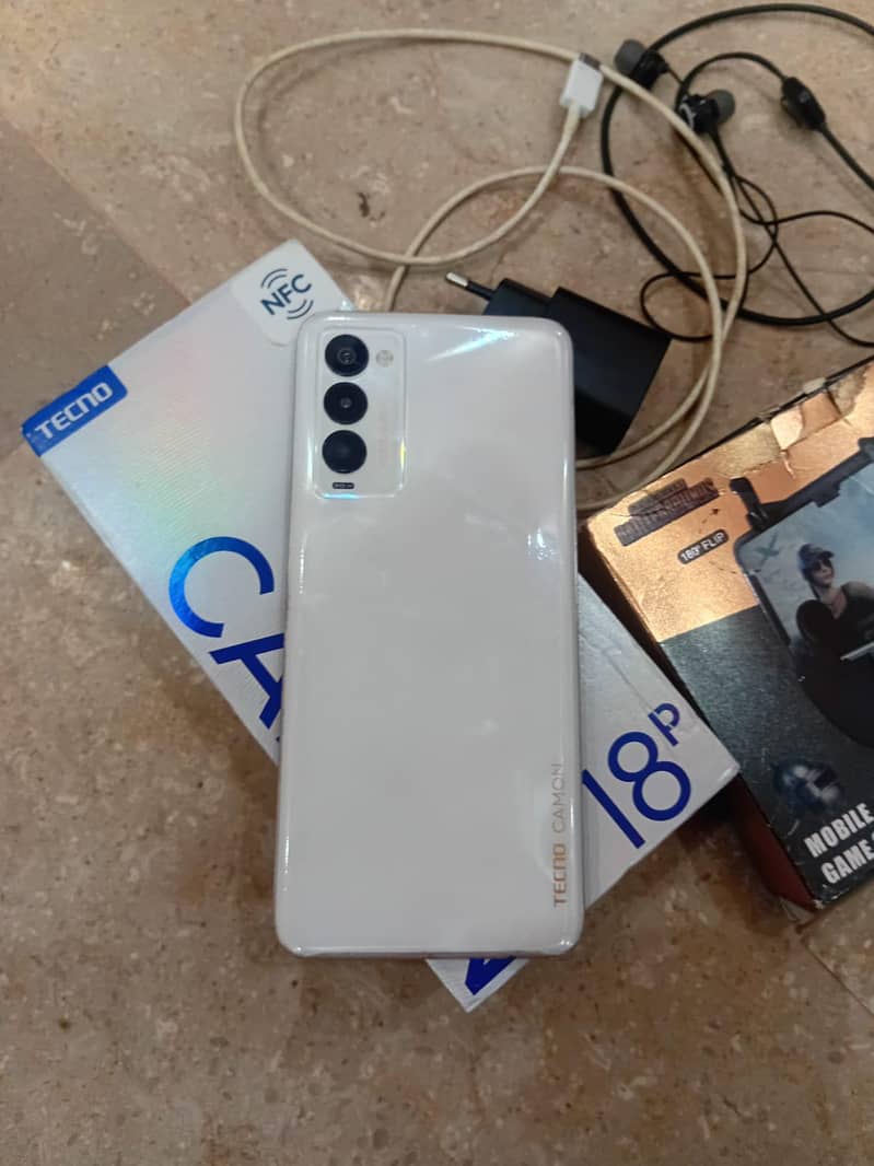 Tecno Camon 18P 4