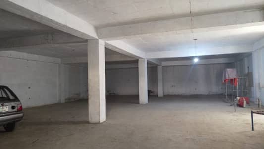22 Marla Commercial Hall for Rent on Main Raiwind Road, Dubi Town