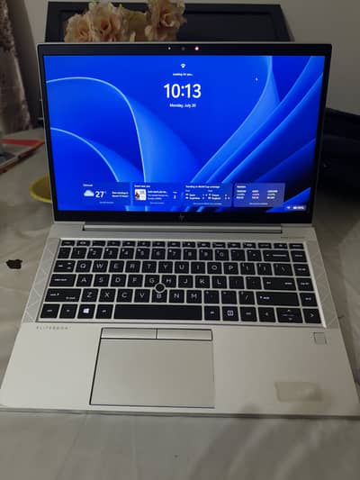 HP EliteBook 840 G8 (Excellent Condition