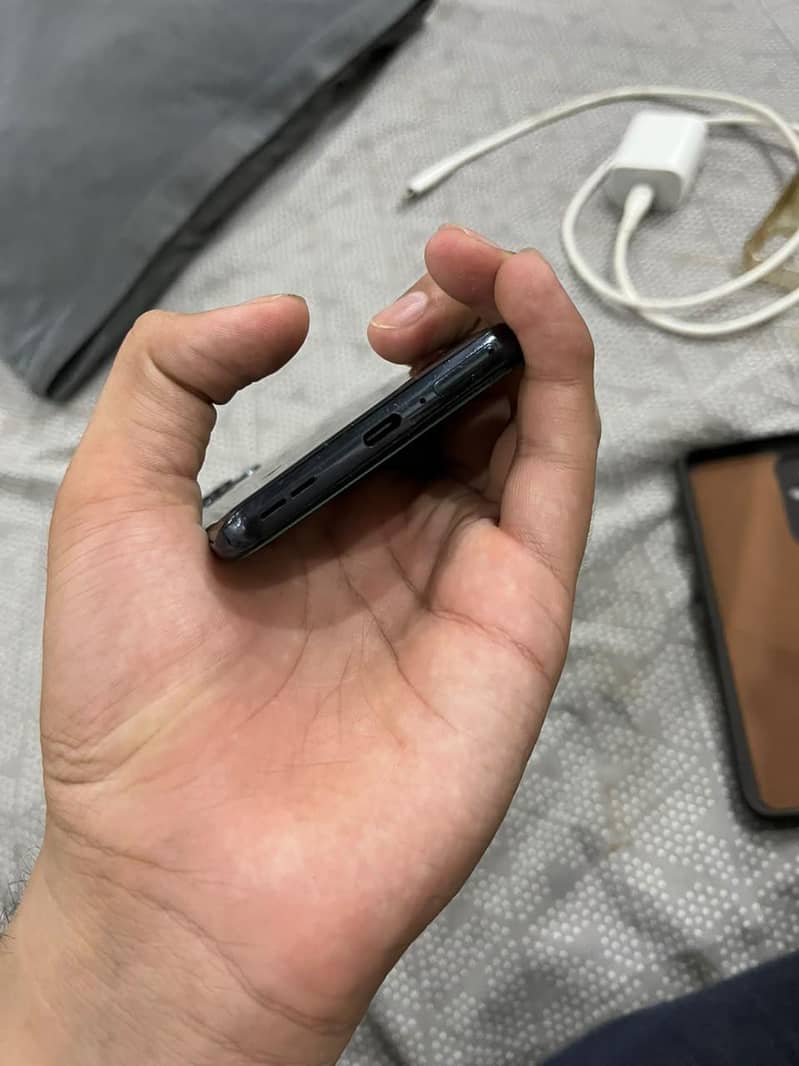 One Plus 9 5g 5