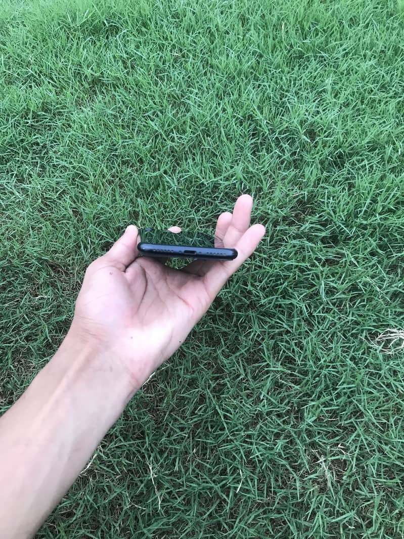 iphone se3rd generation 0