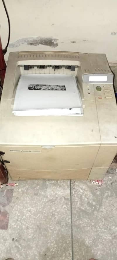 hp laser jet 4100n for sale. not proper working. repair hony wala he.