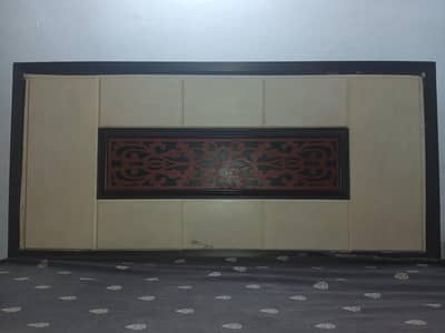 SELLING DOUBLE BED / SIDE TABLES/ DRESSING TABLE.