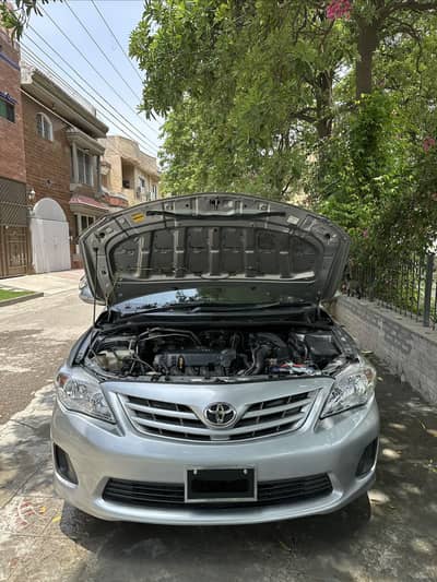 Toyota Corolla GLI 2013