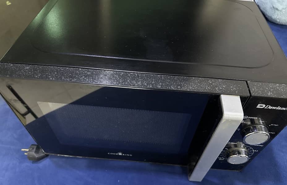 Microwave Oven 2